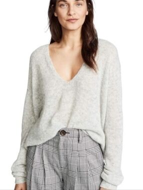 Free People Alpaca/wool Blend.. Light Heather Gray V-Neck Pullover Sweater Large